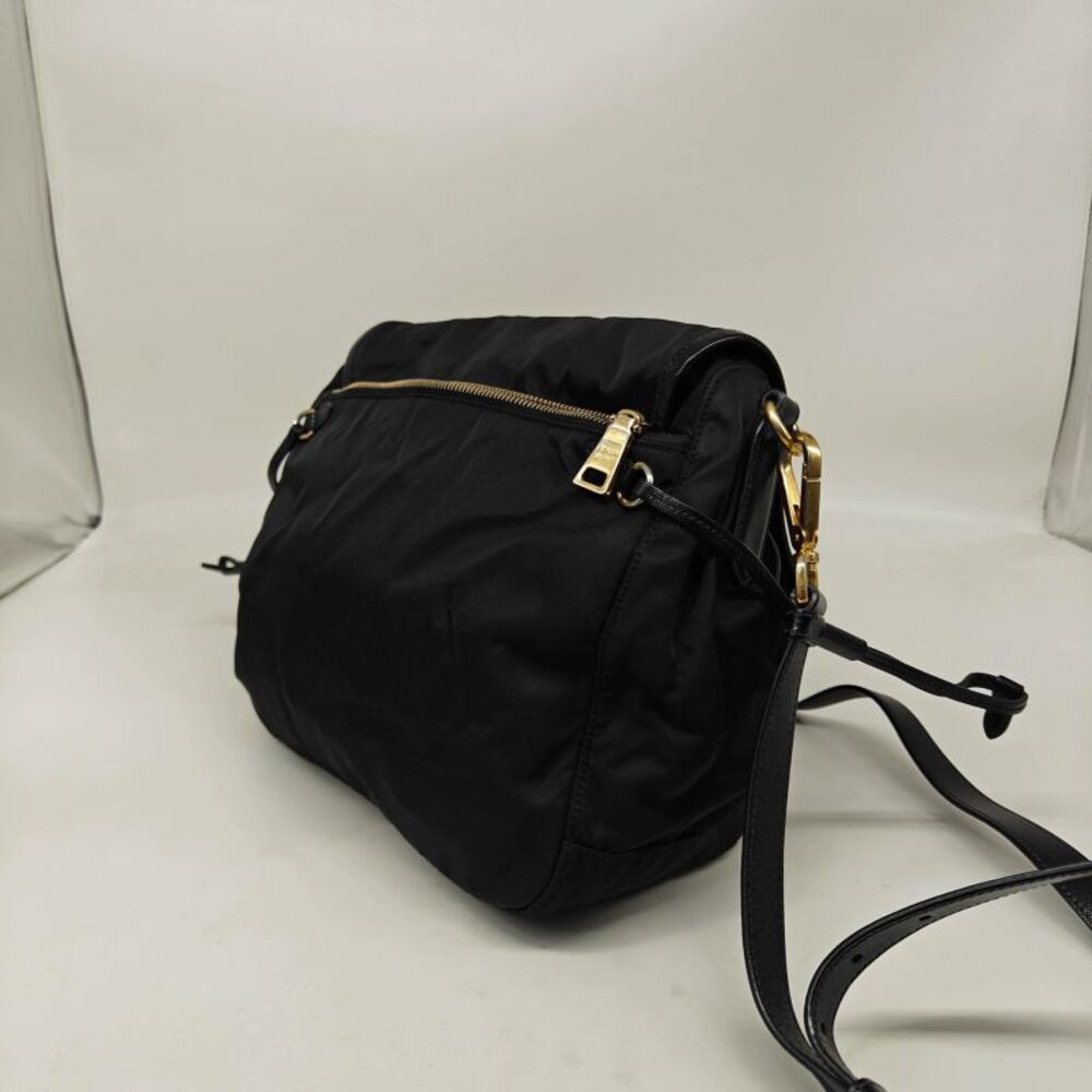 Prada Women Pre-Loved Bag Very Good Condition - Picture 3 of 9
